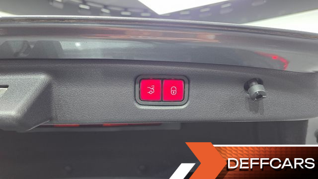 Mercedes C-CLASS C300 AMG Line купить на сайте DeffCars