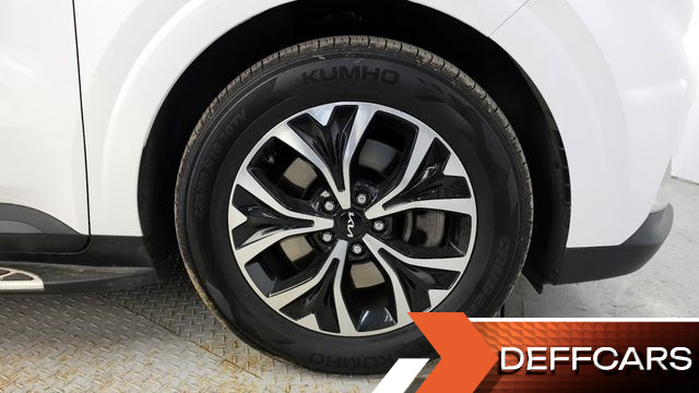 Kia CARNIVAL 9-Seater Prestige купить на сайте DeffCars