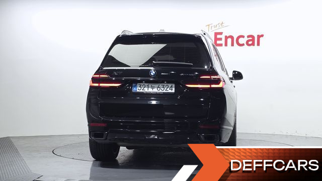 BMW X7 xDrive 40i Design Pure Excellence 7-Seater купить на сайте DeffCars