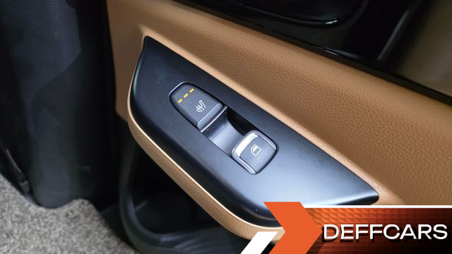 Kia CARNIVAL 9-Seater Prestige купить на сайте DeffCars