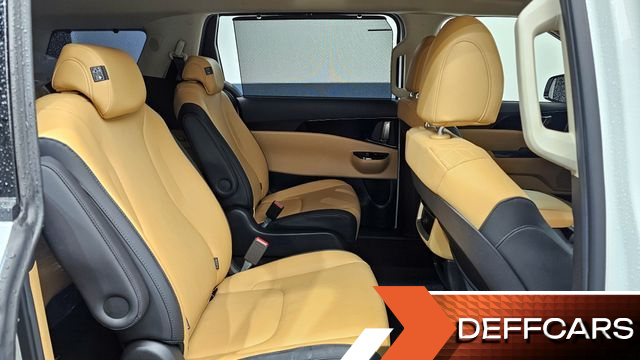 Kia CARNIVAL 9-Seater Noblesse купить на сайте DeffCars