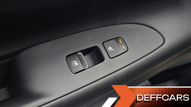Hyundai GRANDEUR 3.3 Le Blanc купить на сайте DeffCars