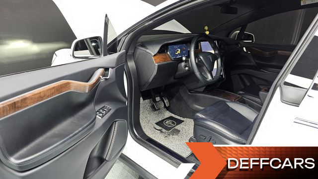 Tesla MODEL X Long Range купить на сайте DeffCars