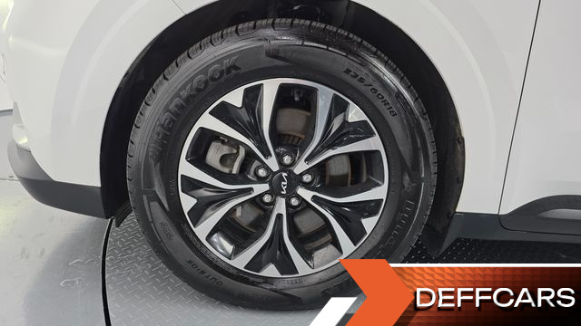 Kia CARNIVAL Gasoline 11-Seater Prestige купить на сайте DeffCars