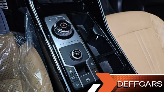 Kia SORENTO HEV 1.6 2WD Gravity купить на сайте DeffCars