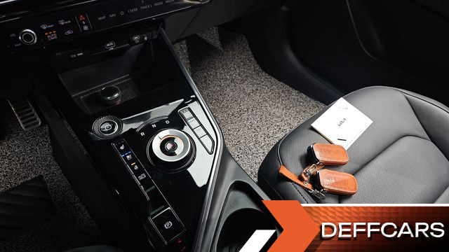 Kia NIRO Earth купить на сайте DeffCars