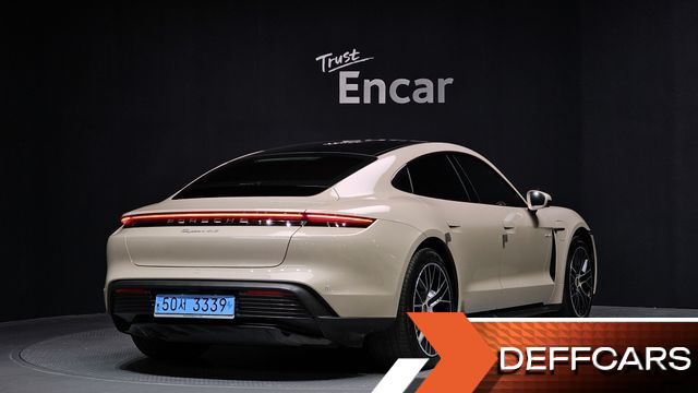 Porsche TAYCAN 4S купить на сайте DeffCars