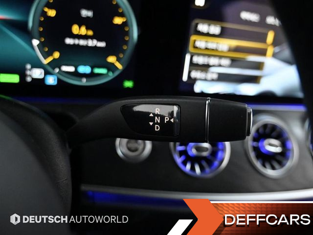 Mercedes E-CLASS E300d 4MATIC Coupe купить на сайте DeffCars