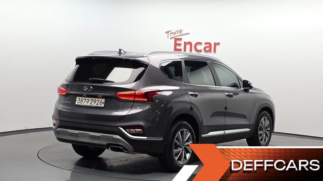 Hyundai SANTAFE Gasoline 2.0T 2WD Exclusive купить на сайте DeffCars