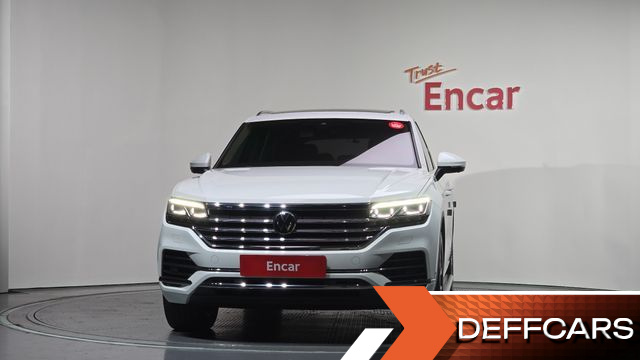 Volkswagen TOUAREG 3.0 TDI Prestige купить на сайте DeffCars