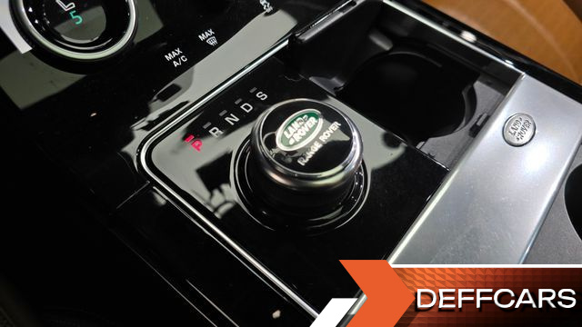 Land Rover RANGE ROVER VELAR 3.0 D300 R-Dynamic HSE купить на сайте DeffCars
