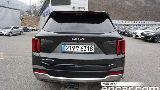 Kia SORENTO Gasoline 2.5T 2WD Signature купить на сайте DeffCars