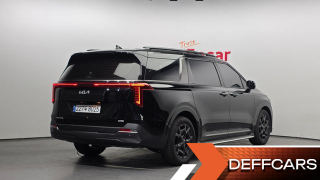 Kia CARNIVAL HEV 7seater Gravity купить на сайте DeffCars