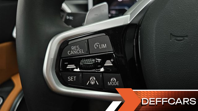 BMW 3-SERIES 320i M Sport купить на сайте DeffCars
