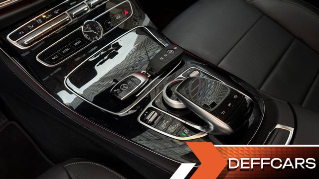 Mercedes E-CLASS E220d Avantgarde купить на сайте DeffCars