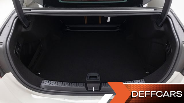 Mercedes E-CLASS E450 4MATIC Exclusive купить на сайте DeffCars