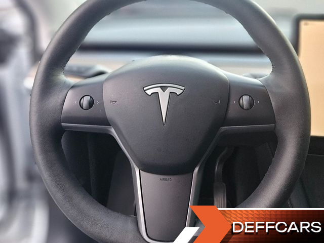 Tesla MODEL Y Long Range AWD купить на сайте DeffCars