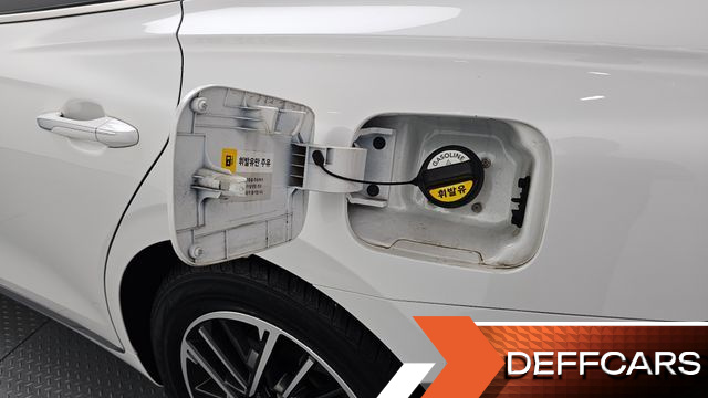 Hyundai GRANDEUR 2.5 Premium купить на сайте DeffCars