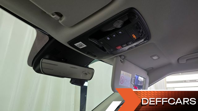 Kia CARNIVAL Gasoline 9-Seater Prestige купить на сайте DeffCars