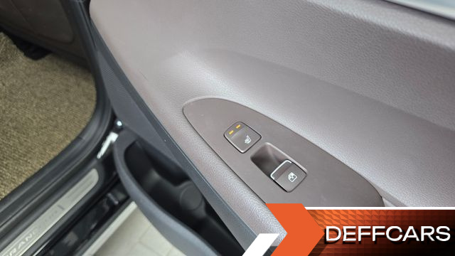 Hyundai GRANDEUR 3.0 LPi Premium Choice купить на сайте DeffCars
