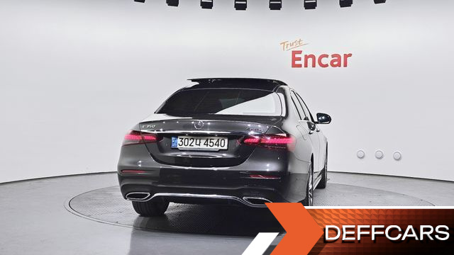 Mercedes E-CLASS E350 4MATIC AMG Line купить на сайте DeffCars