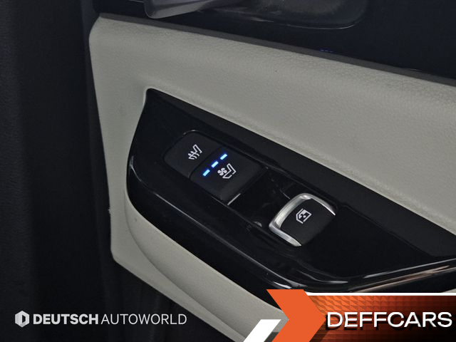 Kia CARNIVAL 7-Seater Noblesse купить на сайте DeffCars