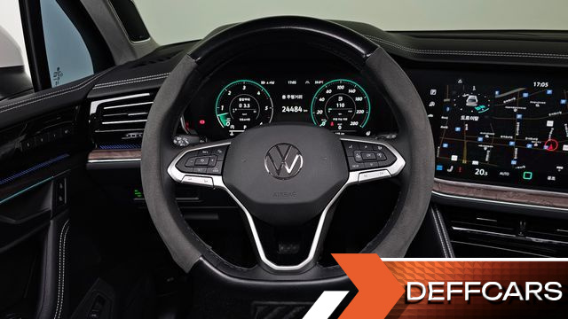 Volkswagen TOUAREG 3.0 TDI Prestige купить на сайте DeffCars
