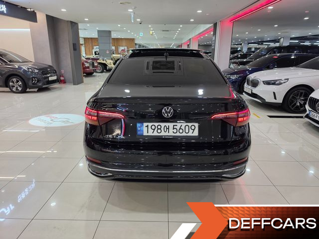 Volkswagen JETTA 1.5 TSI Prestige купить на сайте DeffCars