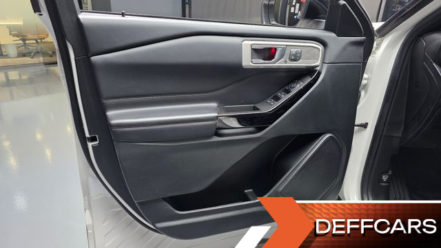 Ford EXPLORER 3.0 Platinum 4WD купить на сайте DeffCars