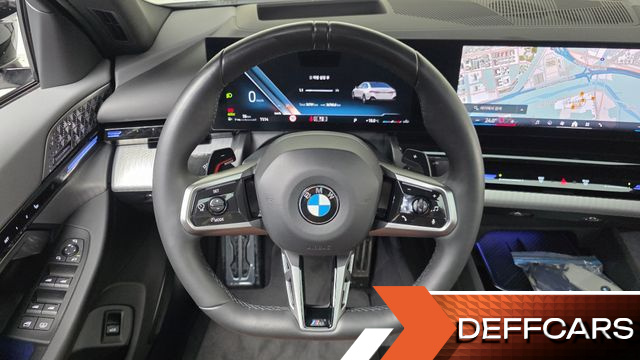 BMW 5-SERIES 530i xDrive M Sport купить на сайте DeffCars