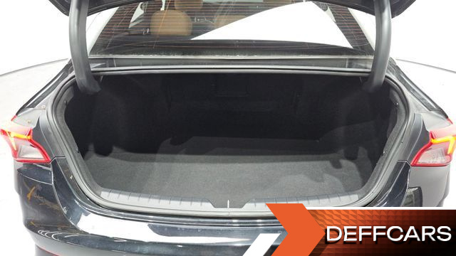 Kia K5 2.0 Prestige купить на сайте DeffCars