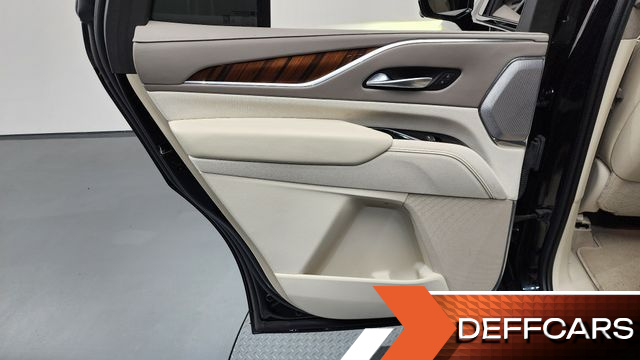 Cadillac ESCALADE 6.2 Premium Luxury Platinum купить на сайте DeffCars
