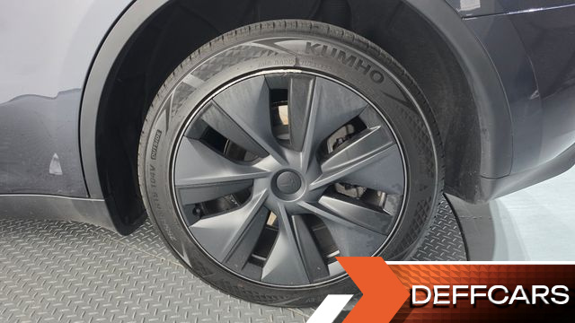 Tesla MODEL Y Long Range AWD купить на сайте DeffCars