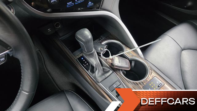 Toyota CAMRY 2.5 купить на сайте DeffCars