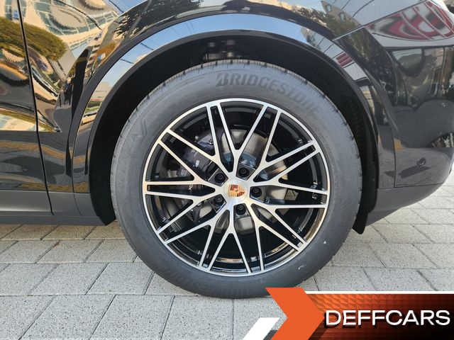 Porsche CAYENNE 3.0 купить на сайте DeffCars