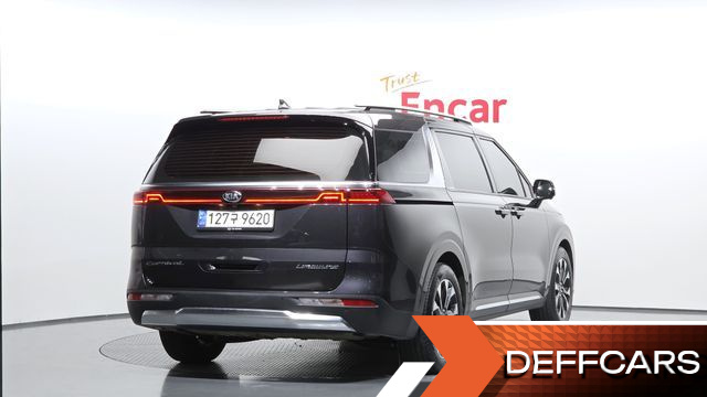 Kia CARNIVAL 7-Seater Signature купить на сайте DeffCars