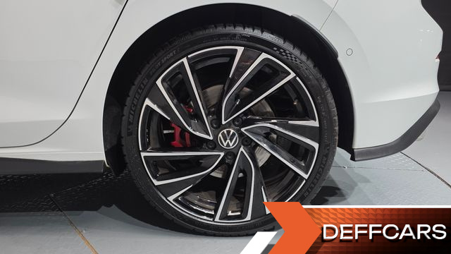 Volkswagen GOLF 2.0 GTI купить на сайте DeffCars