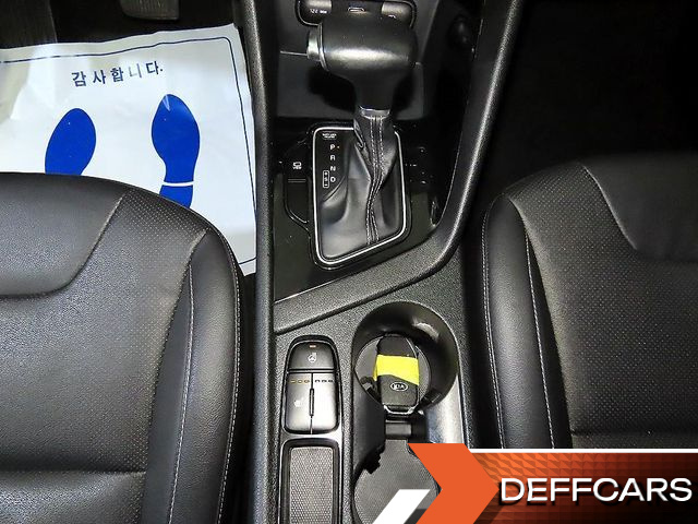 Kia NIRO 1.6 HEV Prestige купить на сайте DeffCars