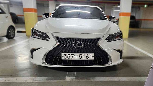 Lexus ES Executive купить на сайте DeffCars