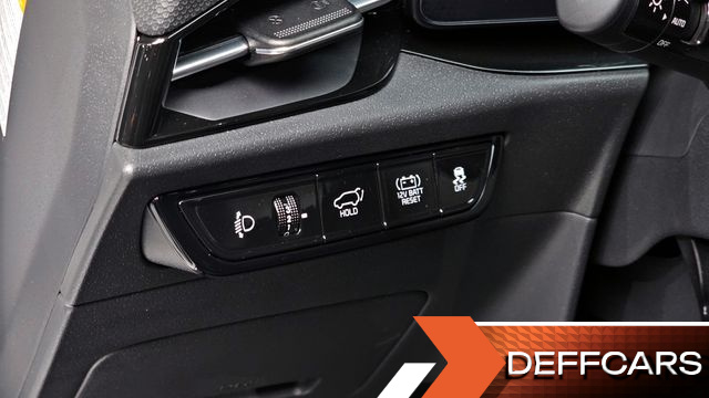 Kia NIRO Signature купить на сайте DeffCars