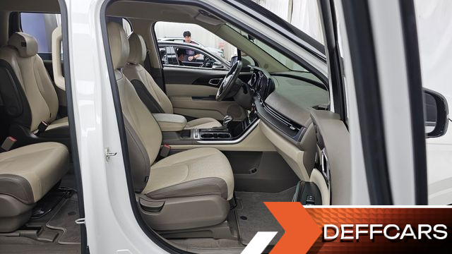 Kia CARNIVAL 9-Seater Prestige купить на сайте DeffCars