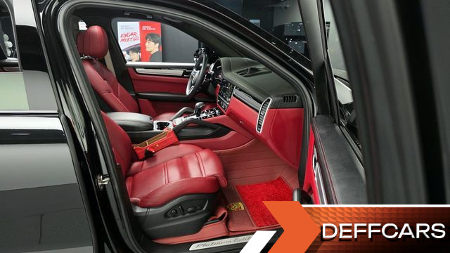 Porsche CAYENNE 3.0 PLATINUM EDITION купить на сайте DeffCars