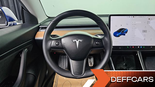 Tesla MODEL 3 Standard Range Plue RWD купить на сайте DeffCars