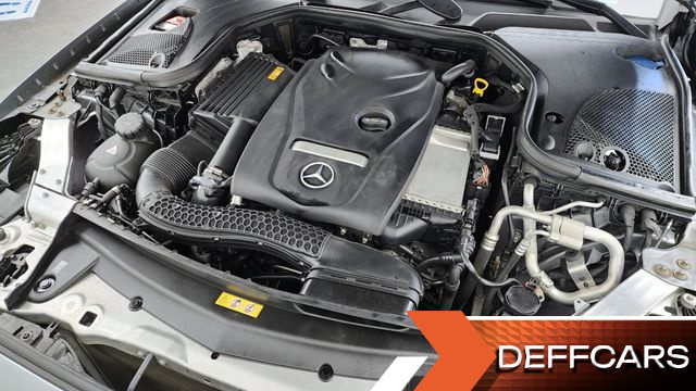 Mercedes E-CLASS E300 4MATIC Avnatgarde купить на сайте DeffCars