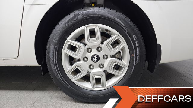 Hyundai STARIA 4WD Tourer 11-Seater Modern купить на сайте DeffCars