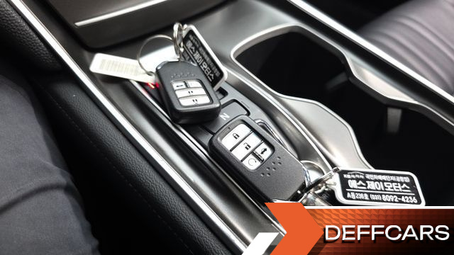 Honda ACCORD 2.0 Hybrid Touring купить на сайте DeffCars