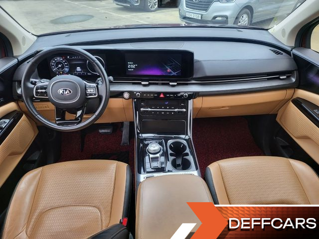 Kia CARNIVAL 9-Seater Signature купить на сайте DeffCars