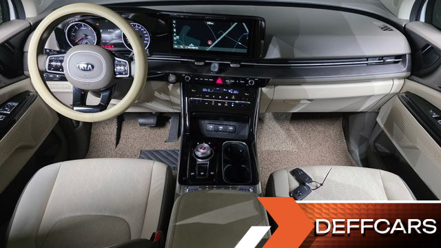 Kia CARNIVAL 9-Seater Noblesse купить на сайте DeffCars