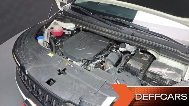 Kia CARNIVAL 9-Seater Prestige купить на сайте DeffCars