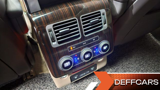 Land Rover RANGE ROVER 4.4 SDV8 Vogue SE DIESEL купить на сайте DeffCars